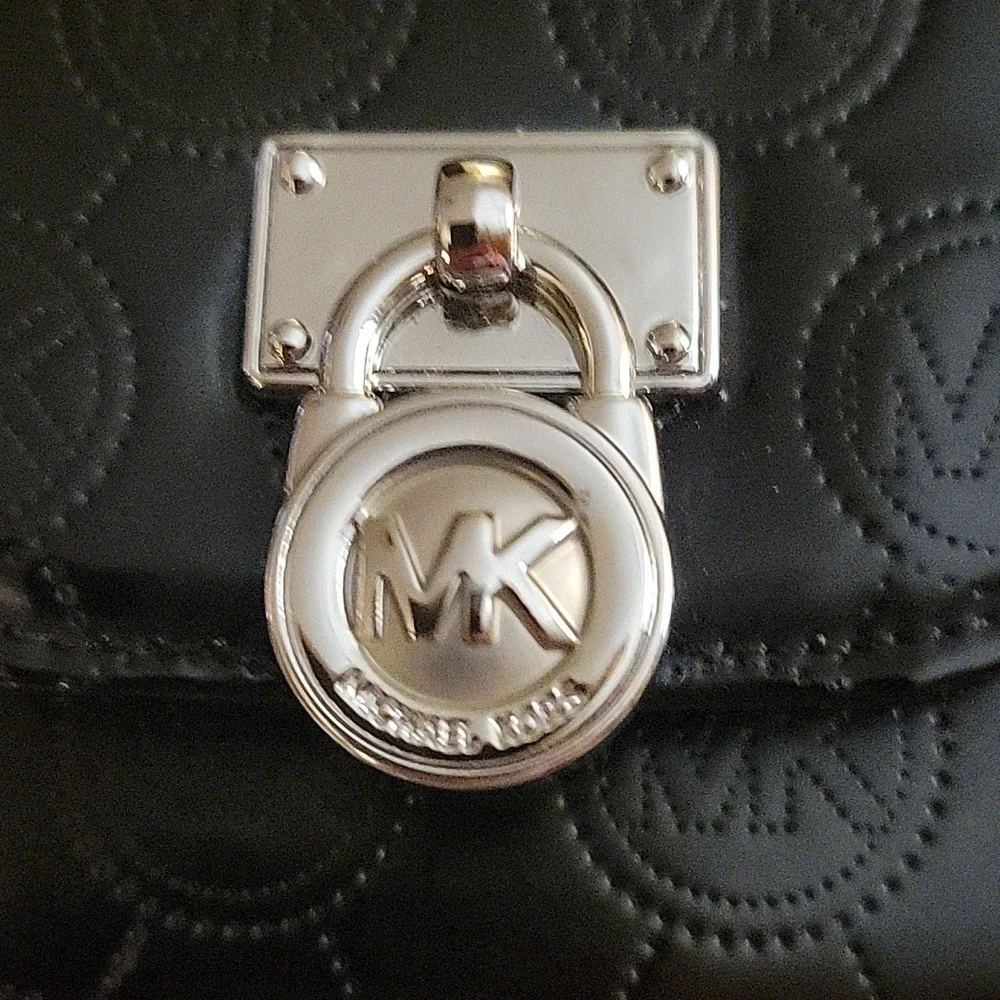 Vtg 1990s MICHAEL KORS Black Patent Logo Mini Wallet Flip Phone Case Wristlet